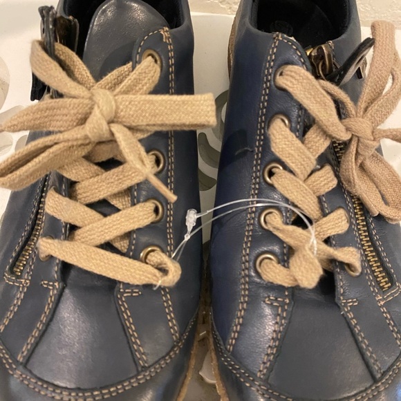 Remonte Navy Blue Leather Exposed Zipper Flexible Thermoplastic Sole Preppy 40 - Picture 3 of 14
